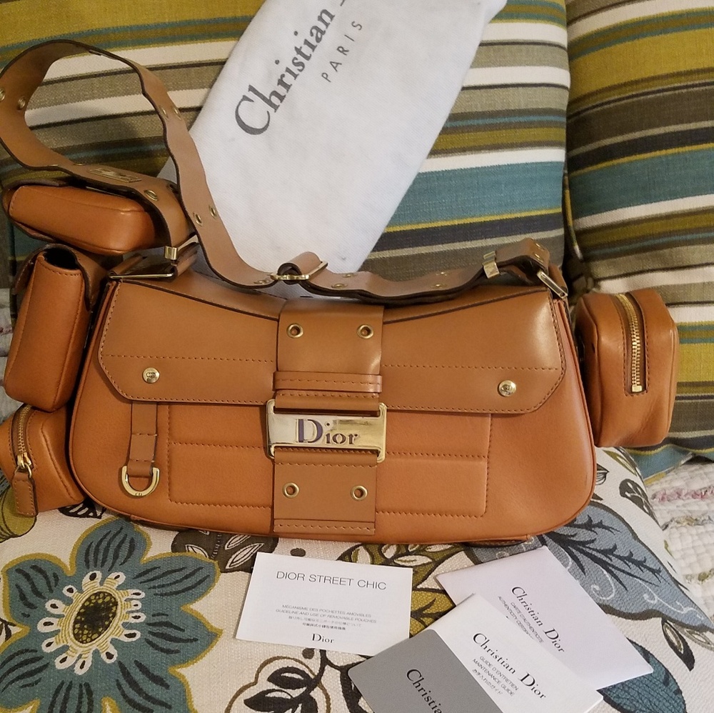 ❤❤❤NEW DIOR STREET CHIC BAG w/4 pouchettes NWOT HTF